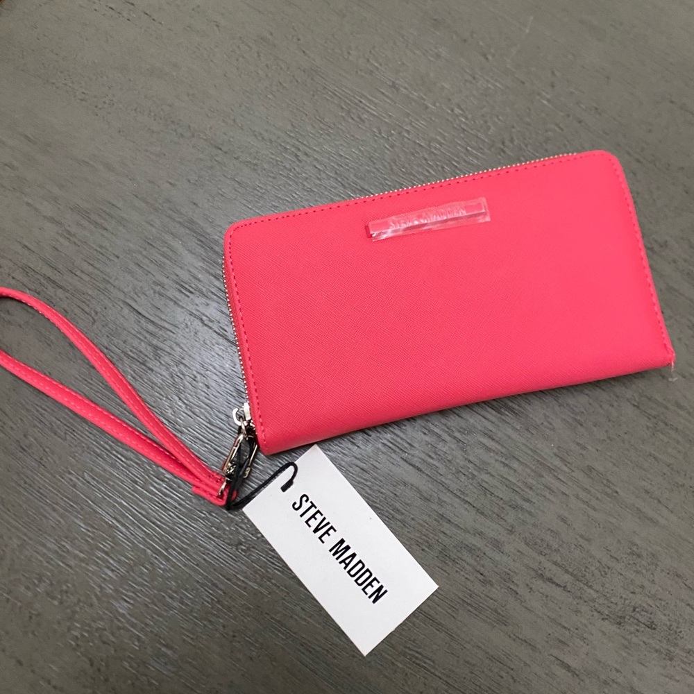 Steve Madden Vibrant Pink Wristlet